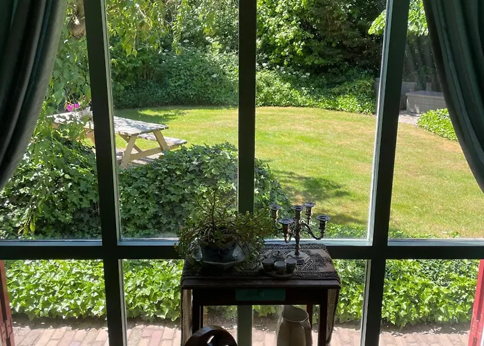 לינה וארוחת בוקר De Slaperij De Lier